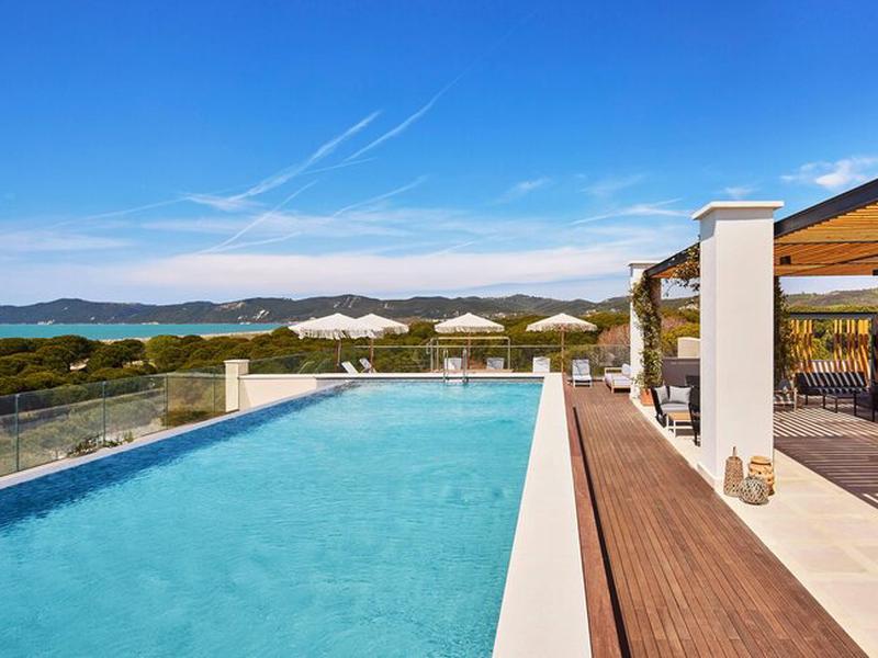 73A0AF8648F35BBDF41DFFAD4C0DEB9B