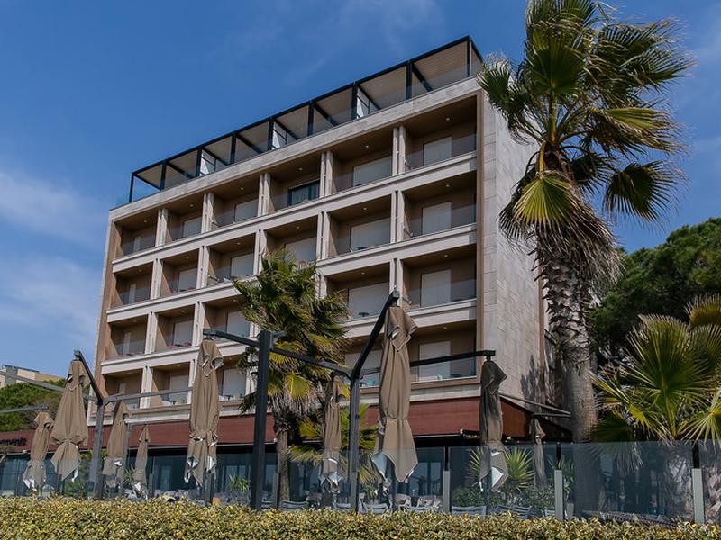 AB3DC8D698DE3222EAD5BEA2048D9937