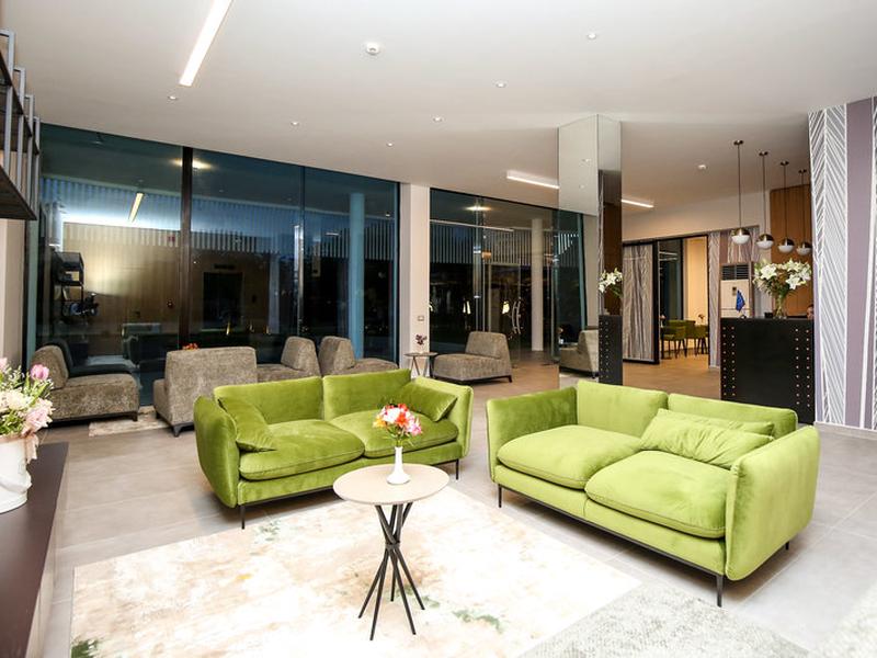 13518ADFDE628BFC788A64ABDEAADAF4