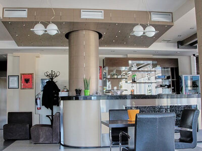 72D4A617831D2121A349837FFD7A72C5