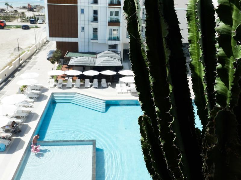 Naos Luxury Hotel
