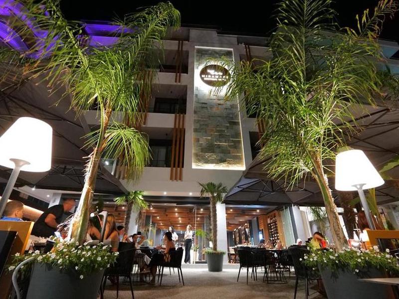 4BEF3638F6DA3AC6856F0937646A9E77