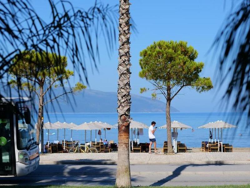 111E0A523FFF0CC315A441BDE791929E