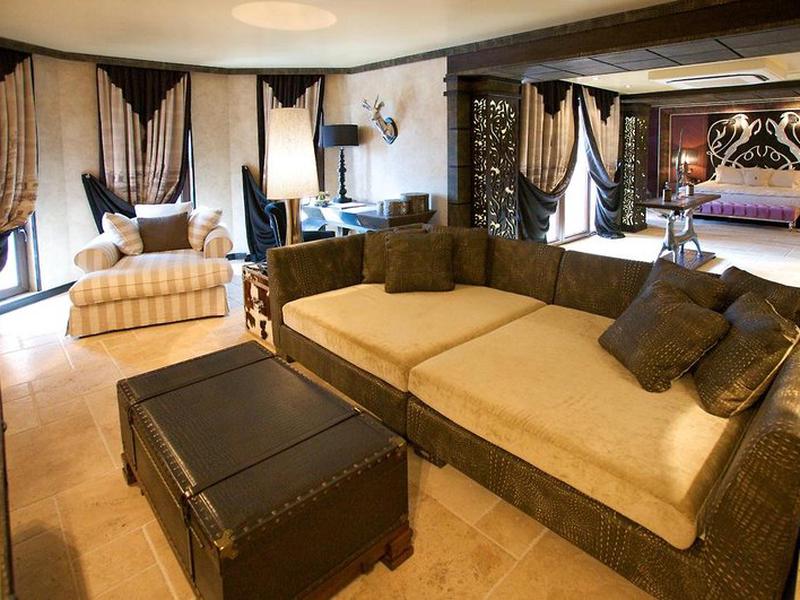 42B105FEE03235C50AF69B068EB24DCC