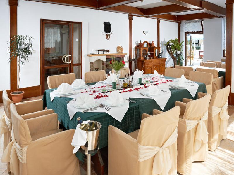 05E23898FDA70E194AFC08E20043F737