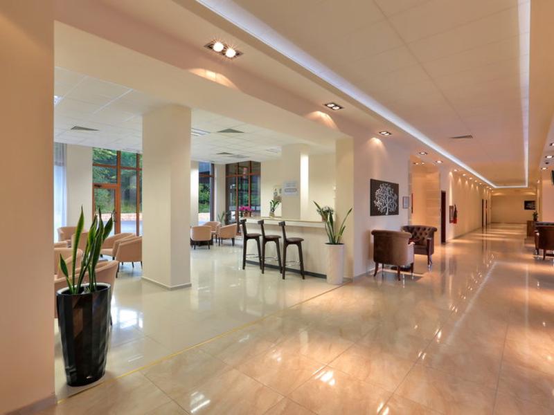 5EF987D8880EE5768A59ED3B16F72958