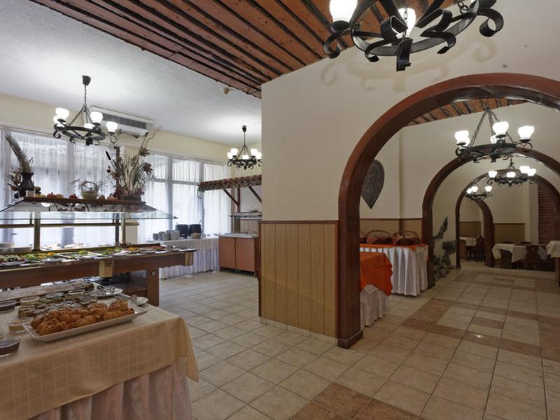 37BCCAED30819D0443A44D85B6922729