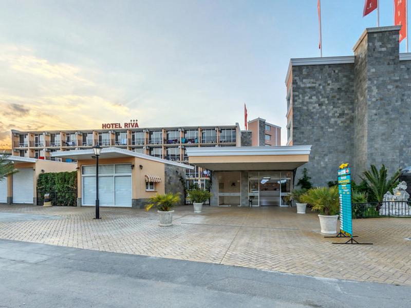 F833640B9A4BA23FAB0A02A81F744F84