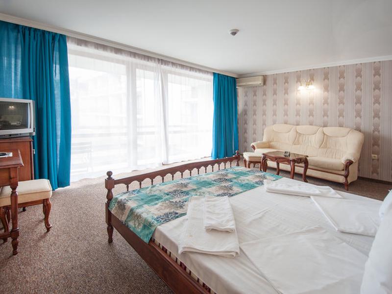 CE16E090DE0FC41E60A1C05F8FB056FF