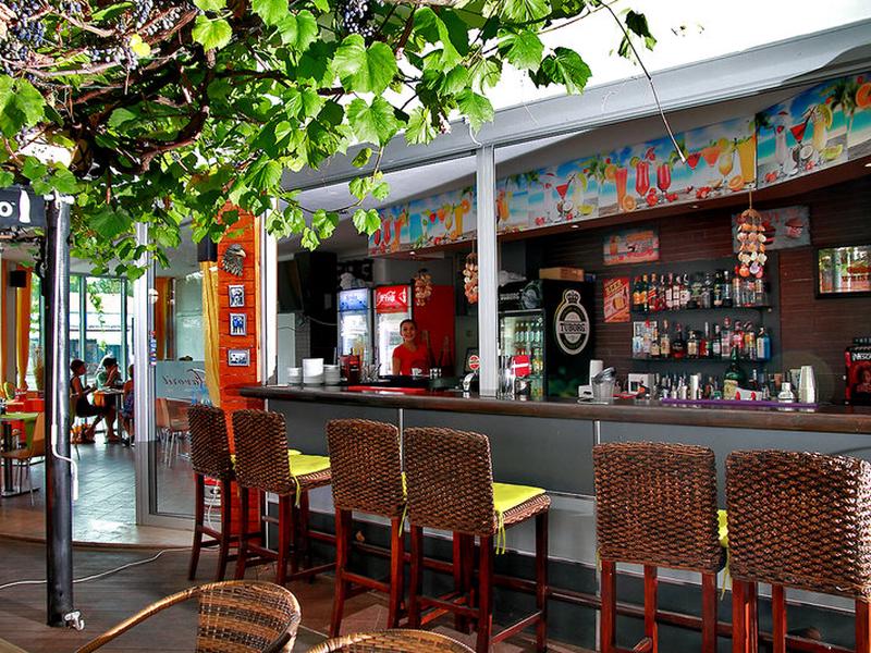 E7E4384EA5B34F857C958CCCED6F25D6