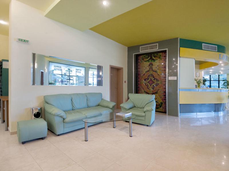 02AB920DE9424CDEF0AD85323775991D