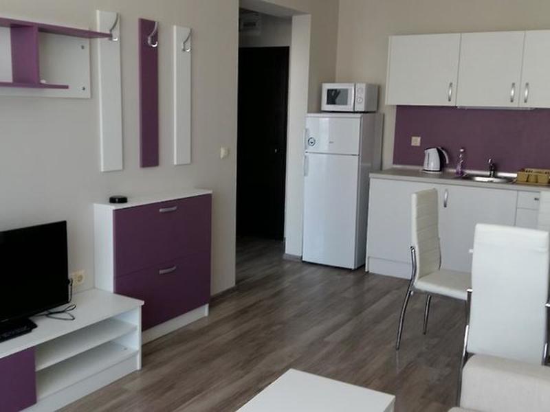 ACD47E2B2E660CF990A55B9035A7D01A