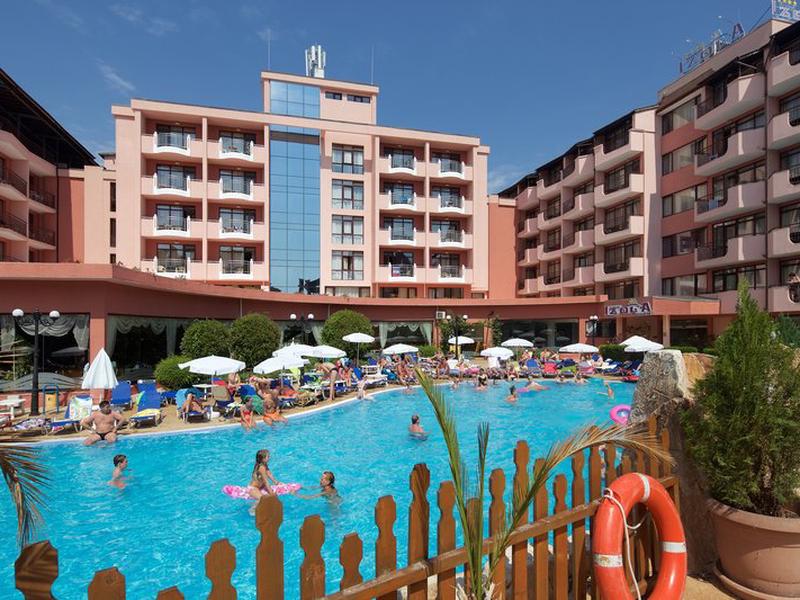 F22B9A11EBB12A6D83E9F6BEAA7AD562