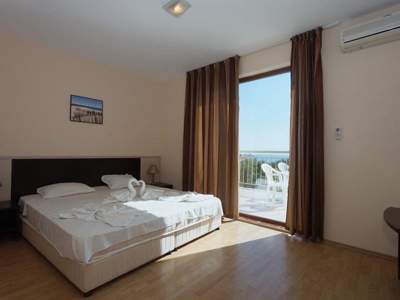 50B1AE6FEFEF50416D74D1643FD47B44