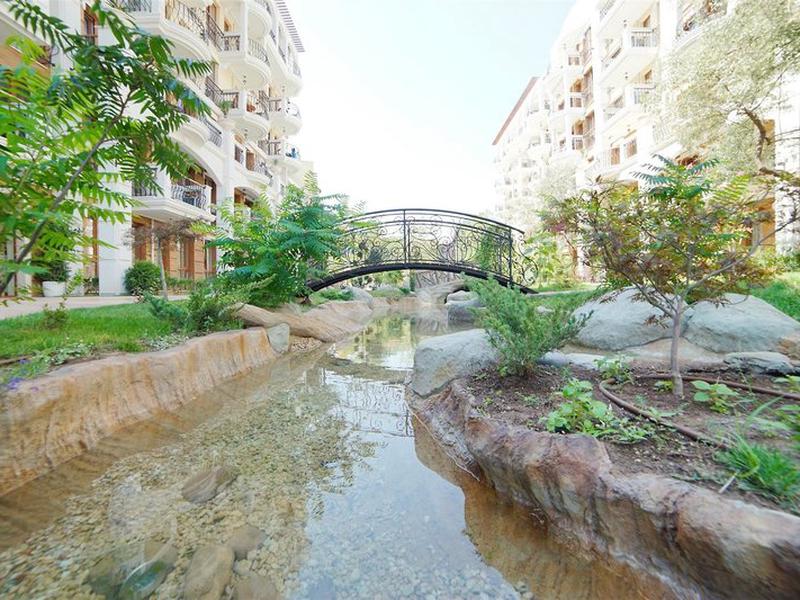 F9745EB4B0863F40E7D63CB89824DC9A