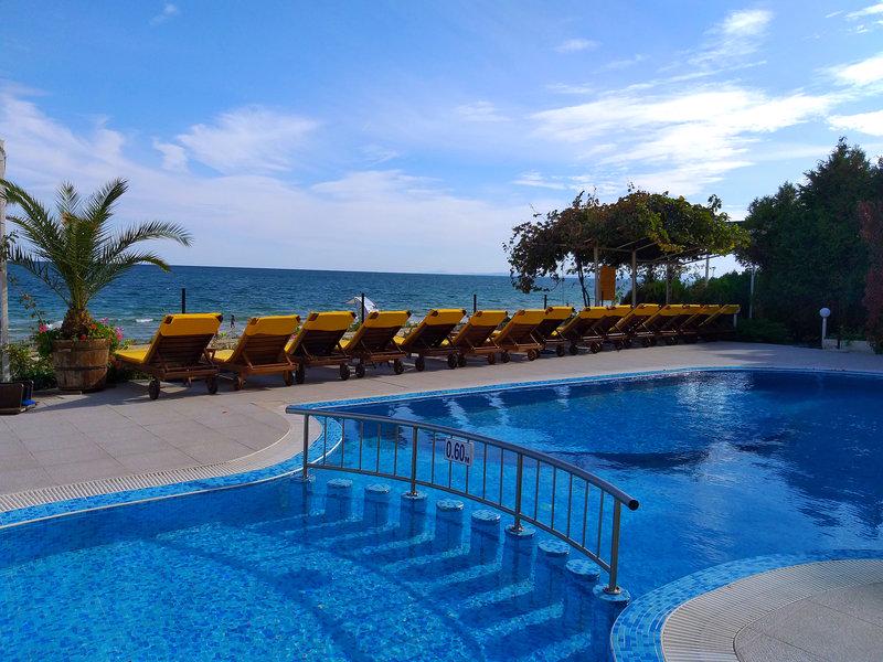 FF055593EC27D4F87E6E9E8F9E666FEF