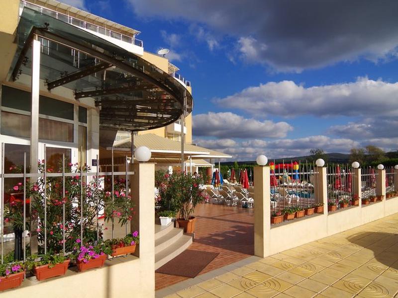 A687608CD6E80B588E59ED60AD47A32B