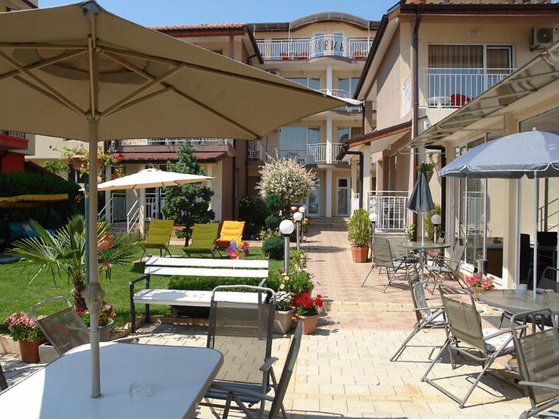 FF777D7DCF07143A4657D8701E9BE95F