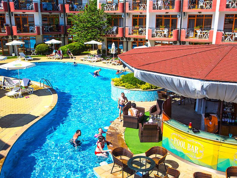 EE61974CFEC81E47990E256E4872A2EC