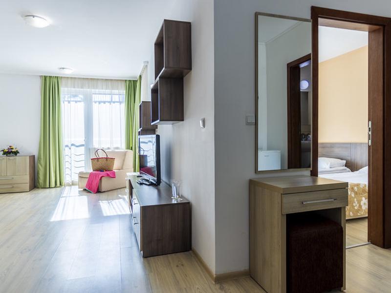 59E7CD1FB524CF6E9A64E87FE6C72EDD