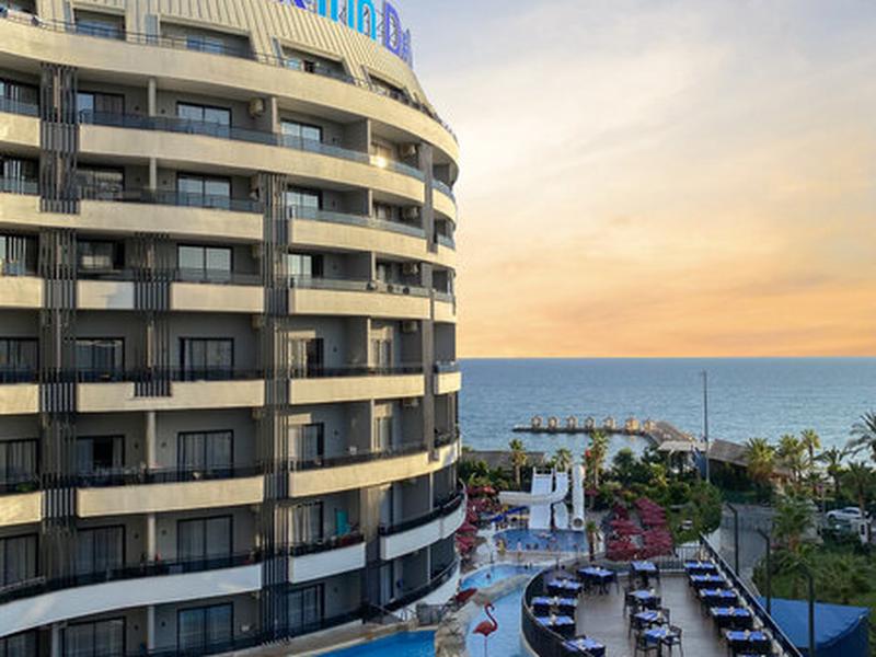 518A6332B752184585852FDC4BB852E3