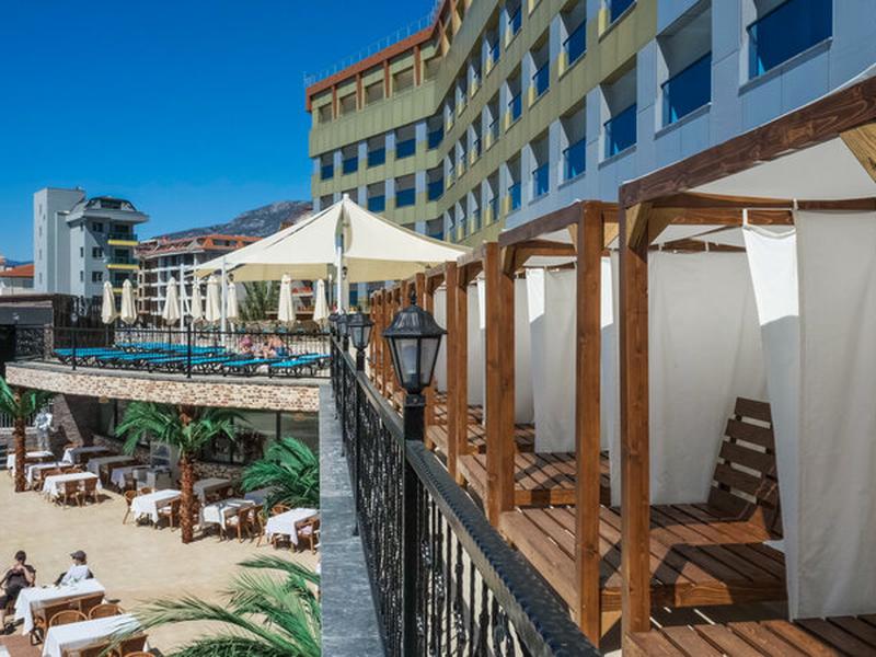 8262E621D8C37DF630FE4CBD207B5796