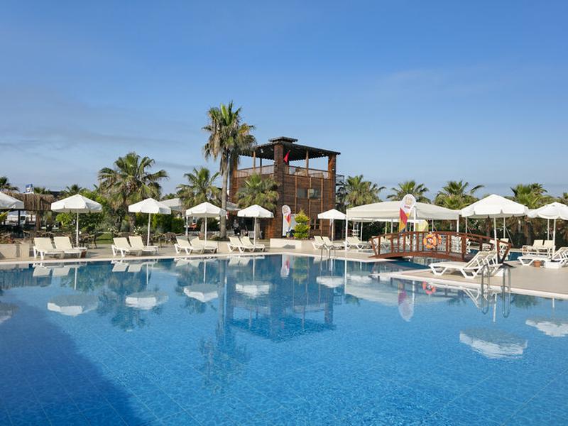 F2286B8F78C20F25BADFF6271843AF39