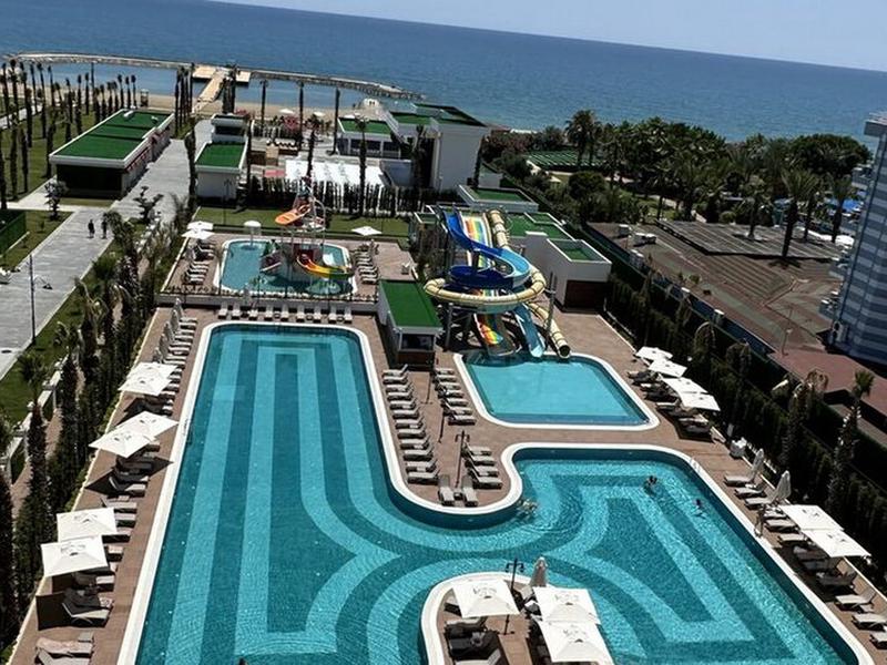 3D004753FA53A95280C1657F5C2CFAC0