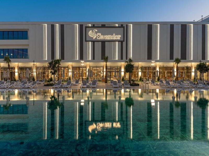 8F3F942CDACA442A3274D80F7716DF7B