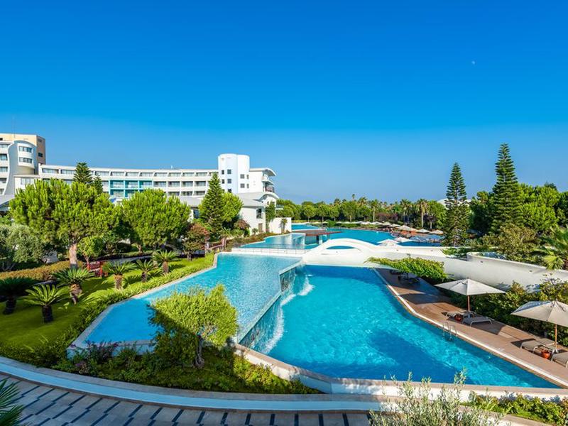 658446A1E27BD9E3C67304F4208C6DE8