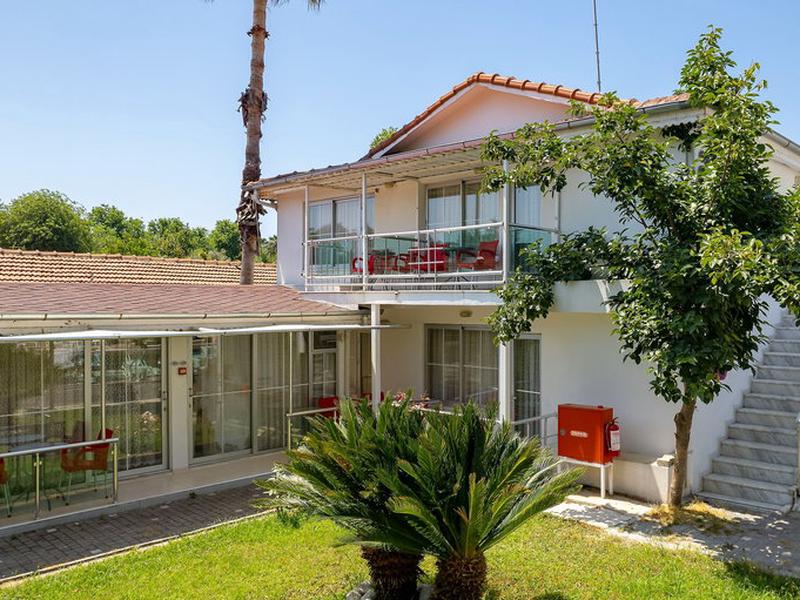 1708CC05A967F977BEF34A91E5D39DAC