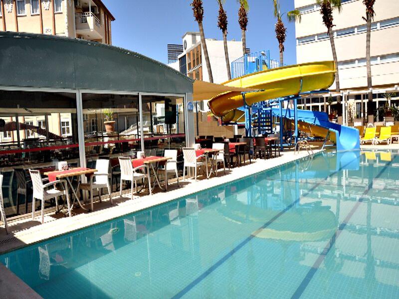 D6EE83C04615E14919CC72258FD0AEE4