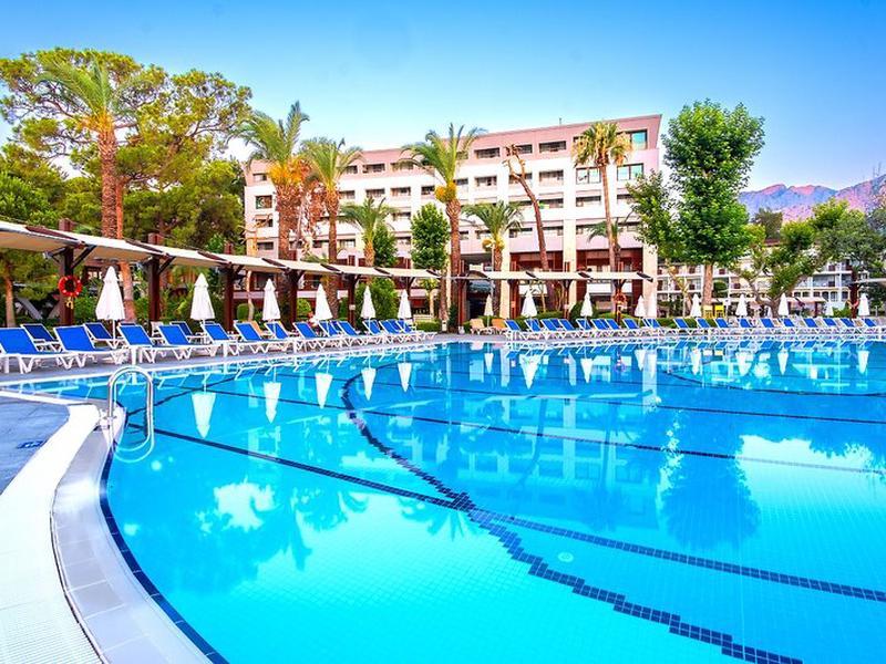 255BF6FB4D702842D33945081251172E