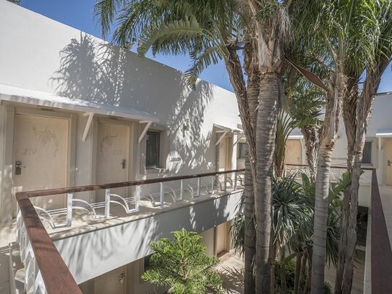 FDCEE10DD31172C326E6C55B8DF27756