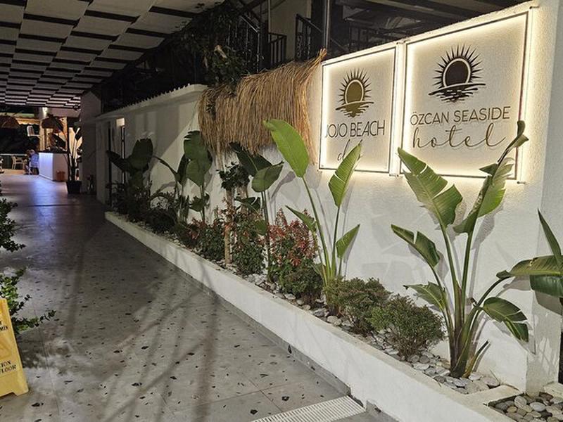 AF3A492CEC7F0AC56FCB6EF8EDEDE686