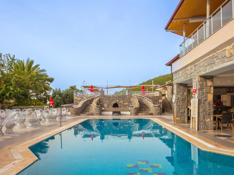 F65A17920D8BD32CCA355C7EA240D92A