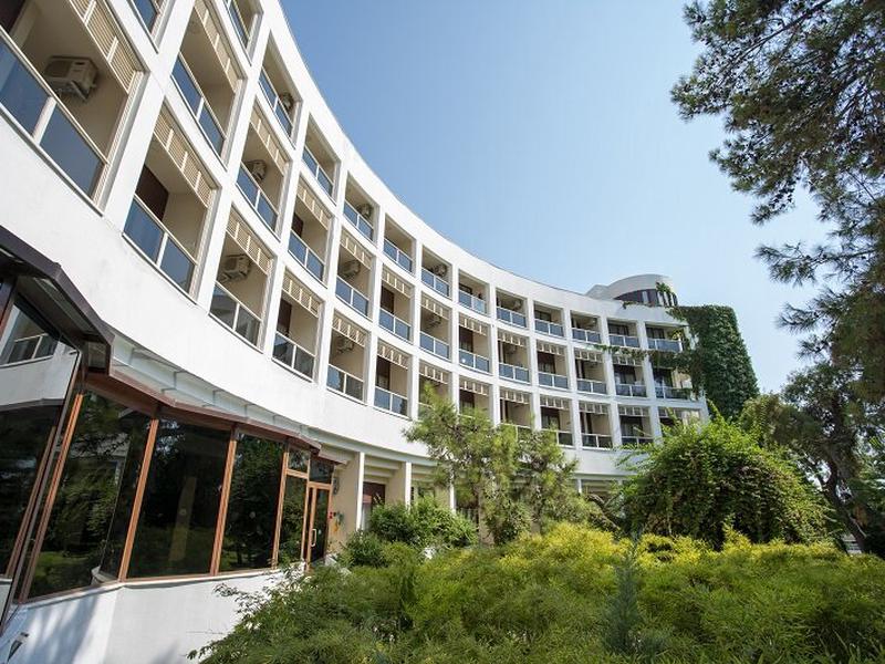 587544847914FCD527824C32AB3B7403