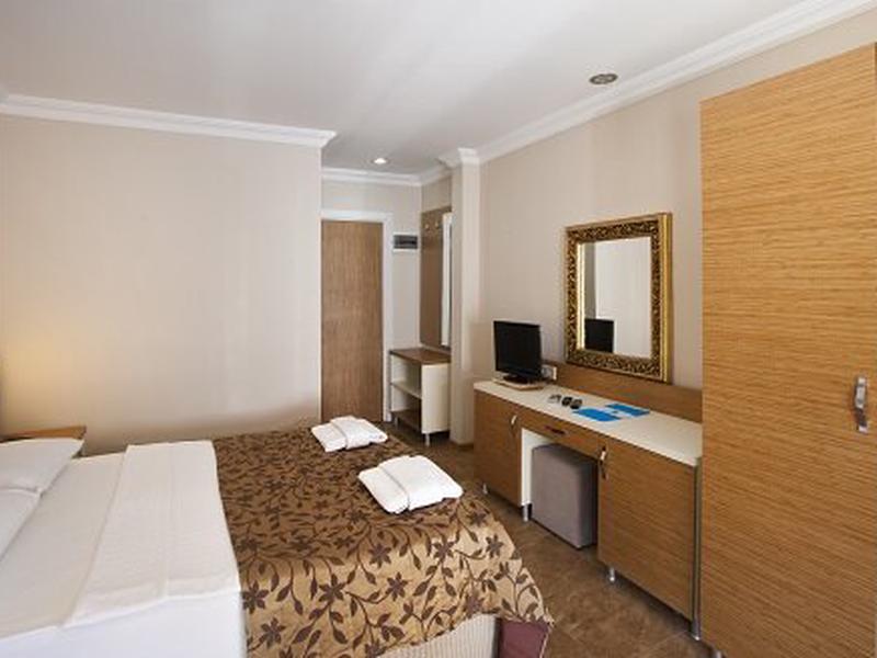 ACD134090E794F60AF2DE31DBC2FAC2F