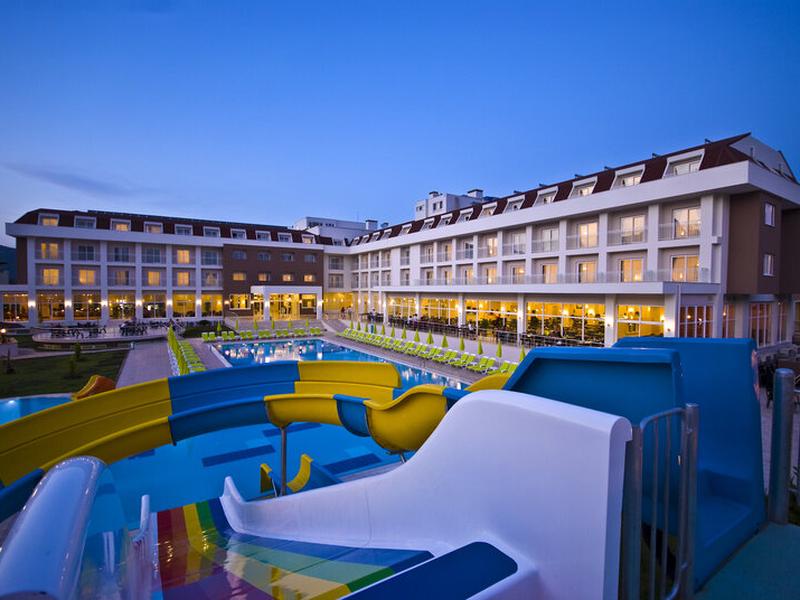 F88C22C7FF39AF0C4CAC3CA3408DF8EC