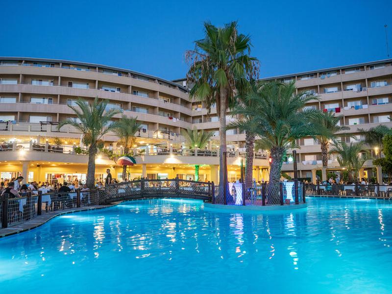 A205CF4B16C09228D45B5720BCB4EEEF