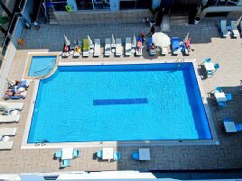 ECBD5A7B2EB0351082BB1834C4BD4367