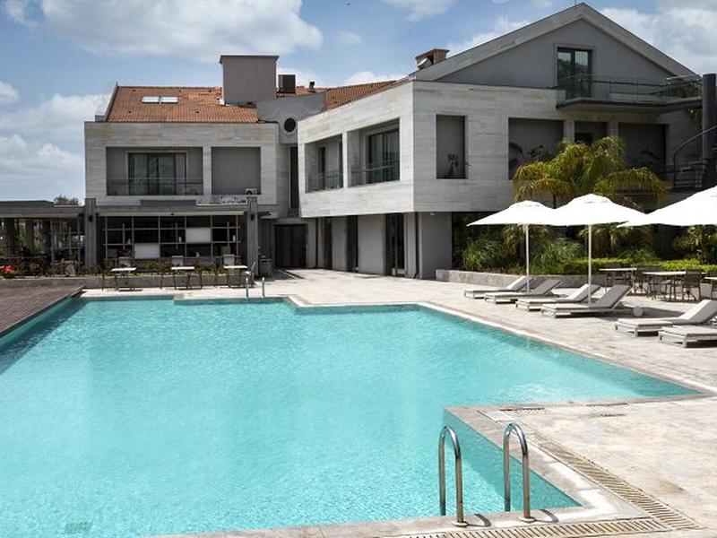 95A9FCF9A4139006DDED264348E24FC3