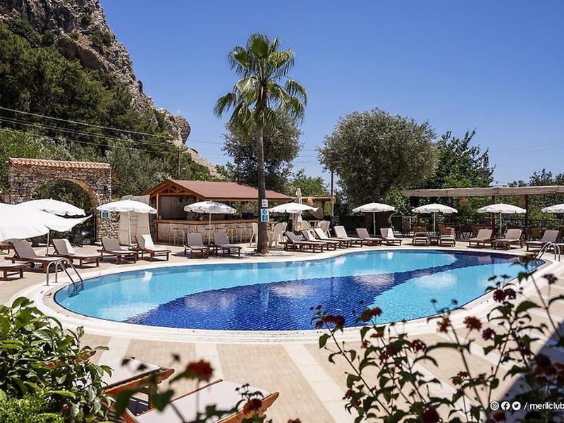 D3B39C7C305EFF89DB9E5DE0CB6CE3DA