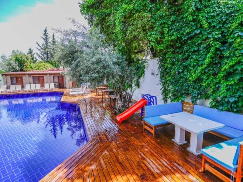 5BAAD43B81A9FD9901F151264ADB6218