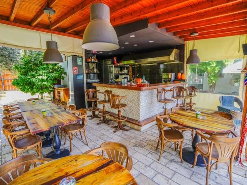 84FFC5BED4AA2DA5EA9A7041A5D5FBE5