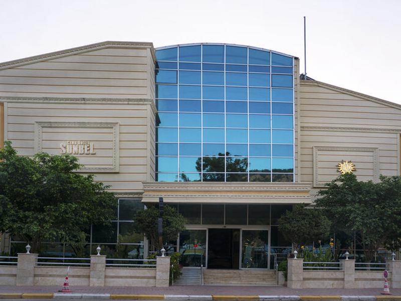 FB1445316D8E2108EBAC50D6489D7A1F