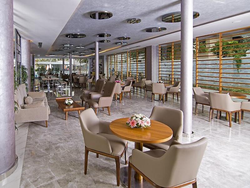 F0C29C2BAB372B57F9B044CB57AF8A04