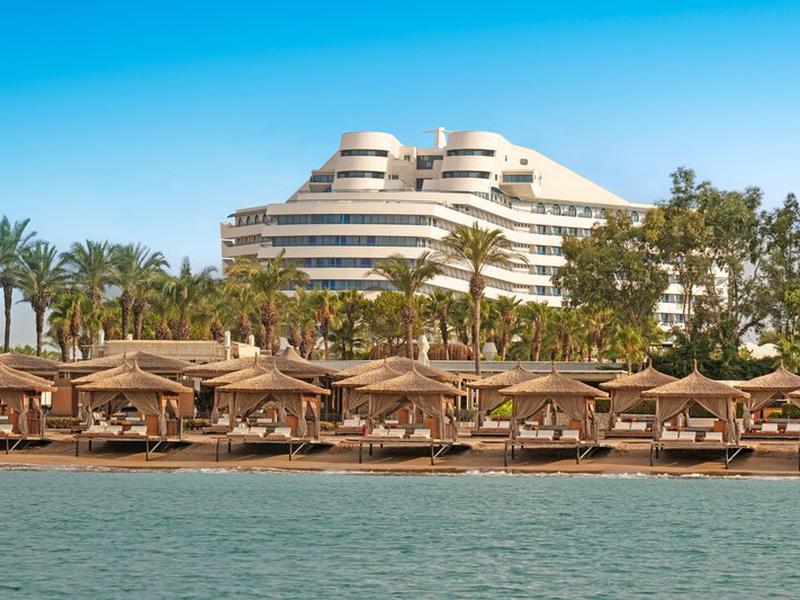 41FF7AA0EAD2ABF551A16AE6169A5A2B