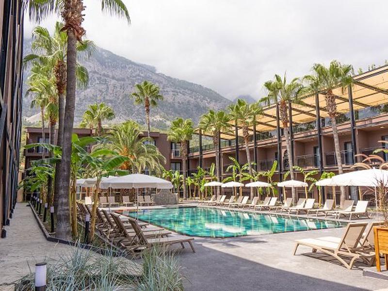 70AFEC5BE1FB72F7EC2B66F7B984D923