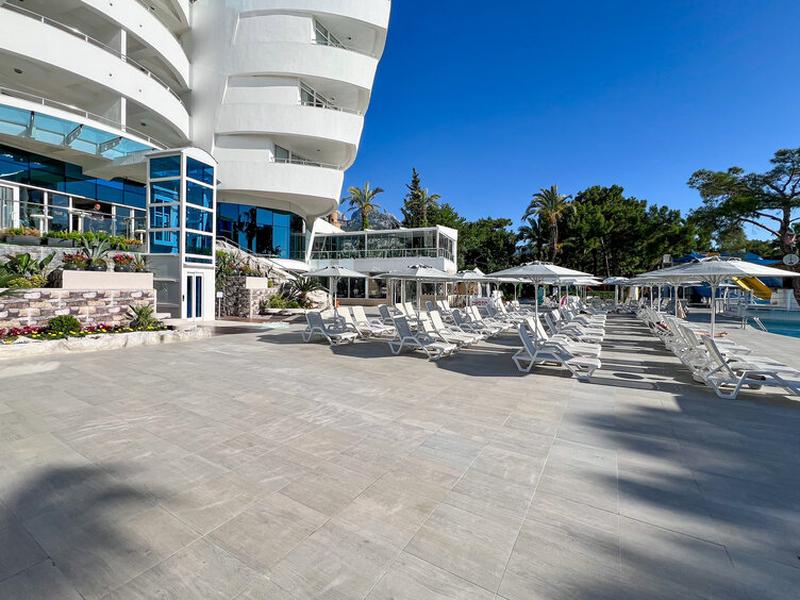 041BA83B9D5219AADFC90172BC00AB47